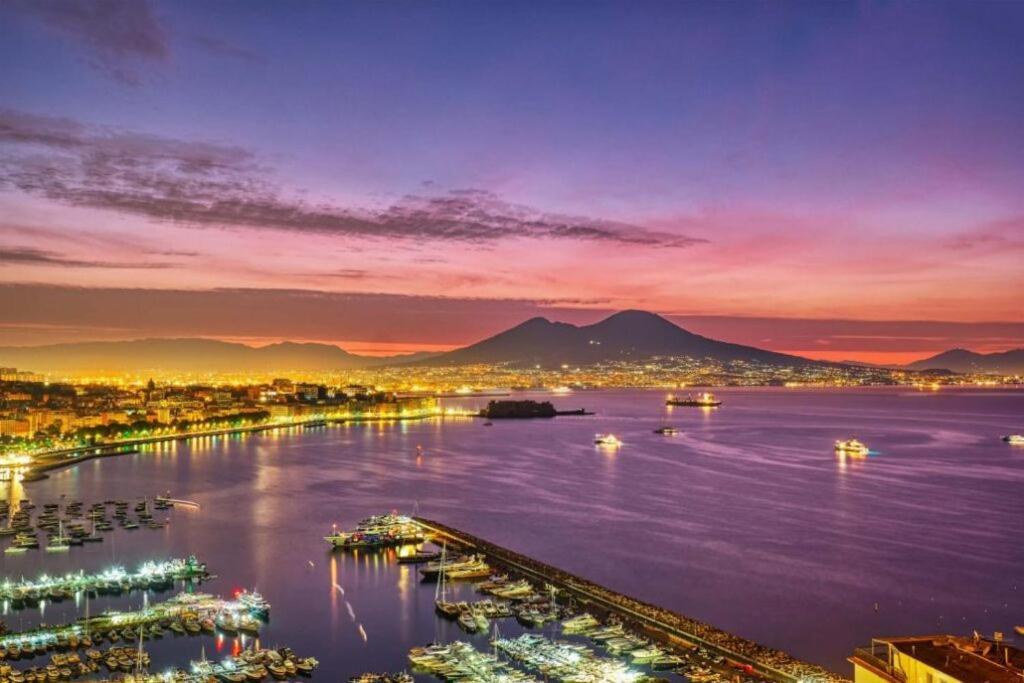 Holiday Home Napoli Station 外观 照片